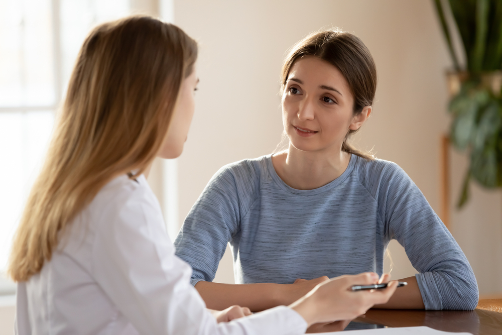 women discussing can an abortion cause infertility