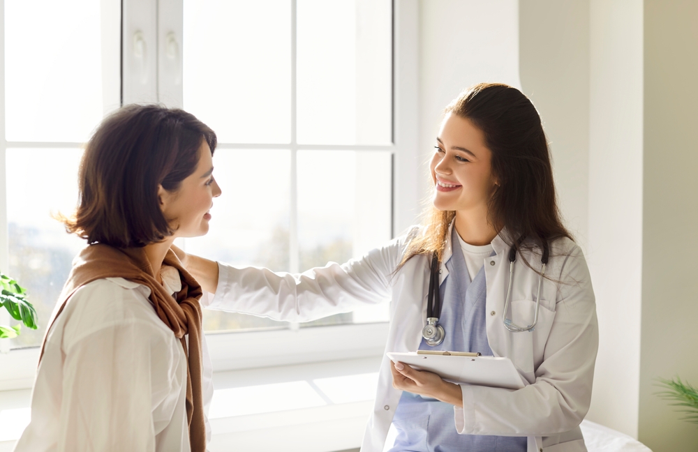 doctor discussing second trimester abortion in New Jersey with patient