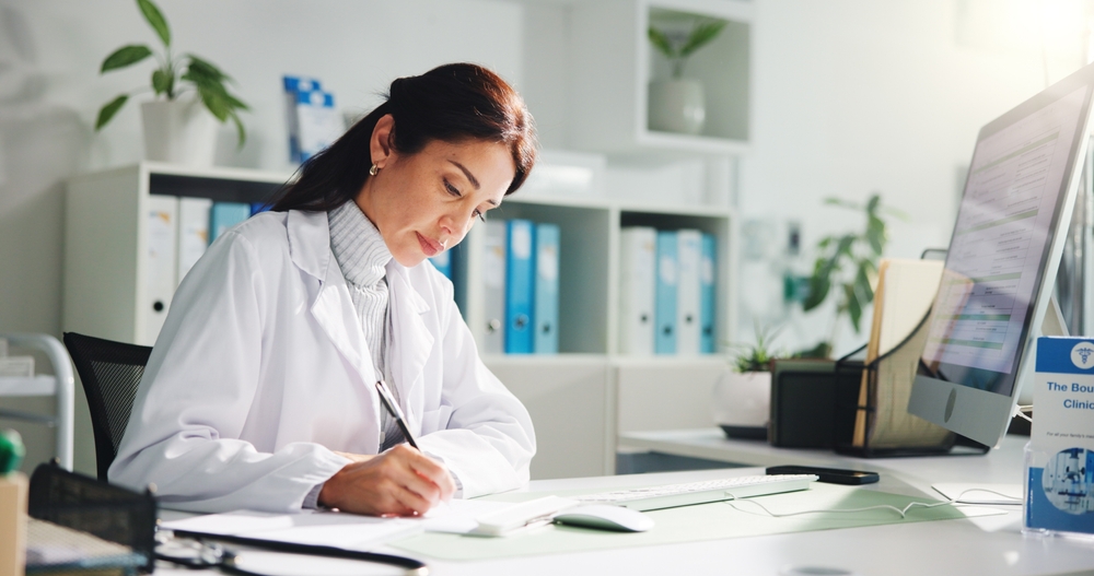 doctor writing a referral to get an abortion in New Jersey